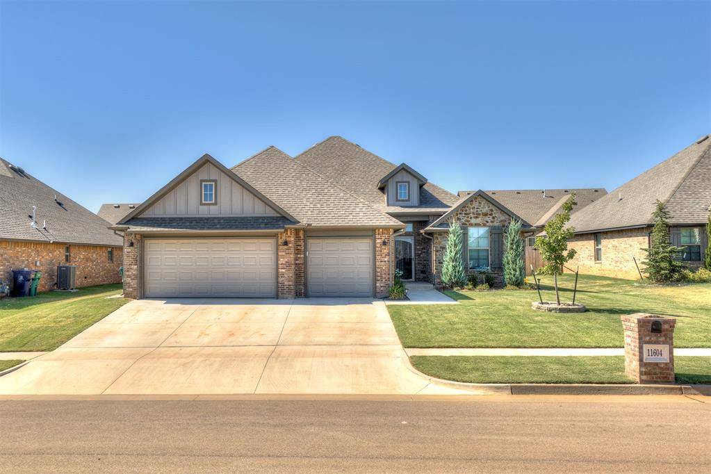 11604 NW 104th ST, Yukon, OK 73099