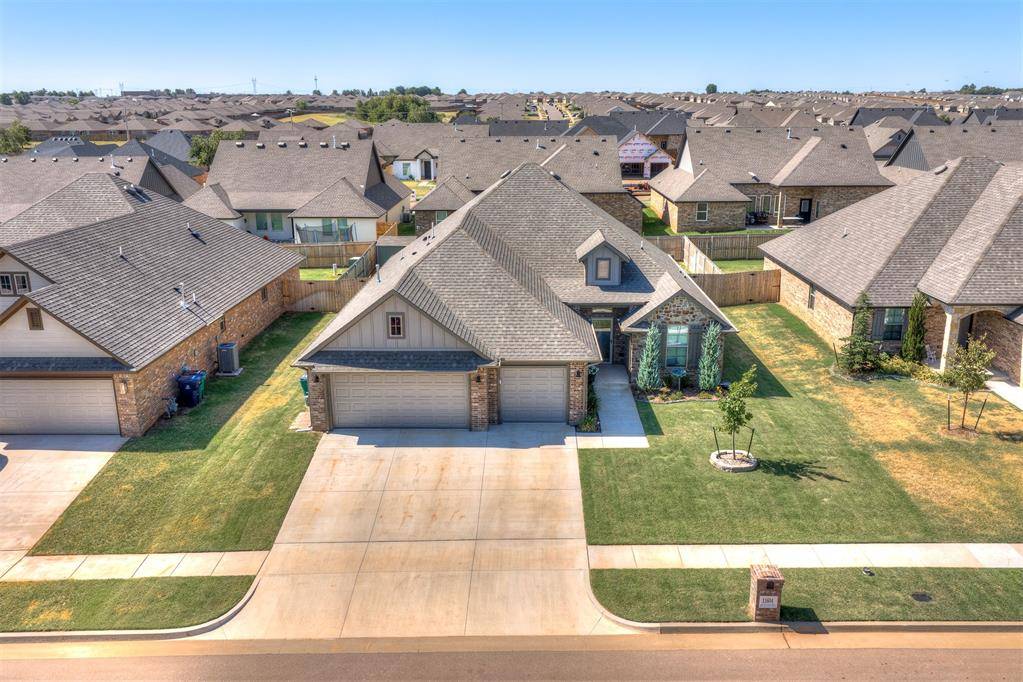 11604 NW 104th ST, Yukon, OK 73099