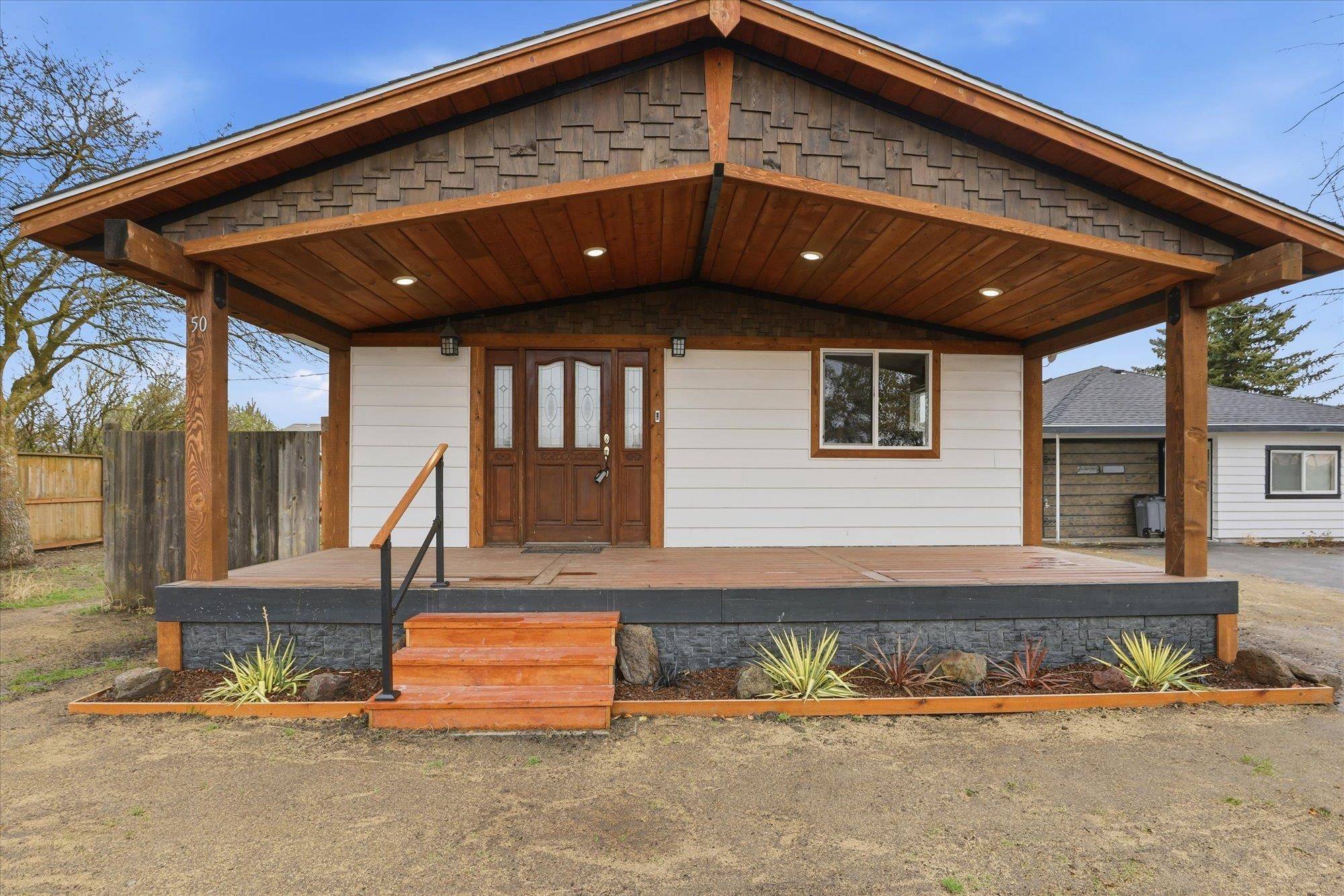 50 Sinclair St, Davenport, WA 99122