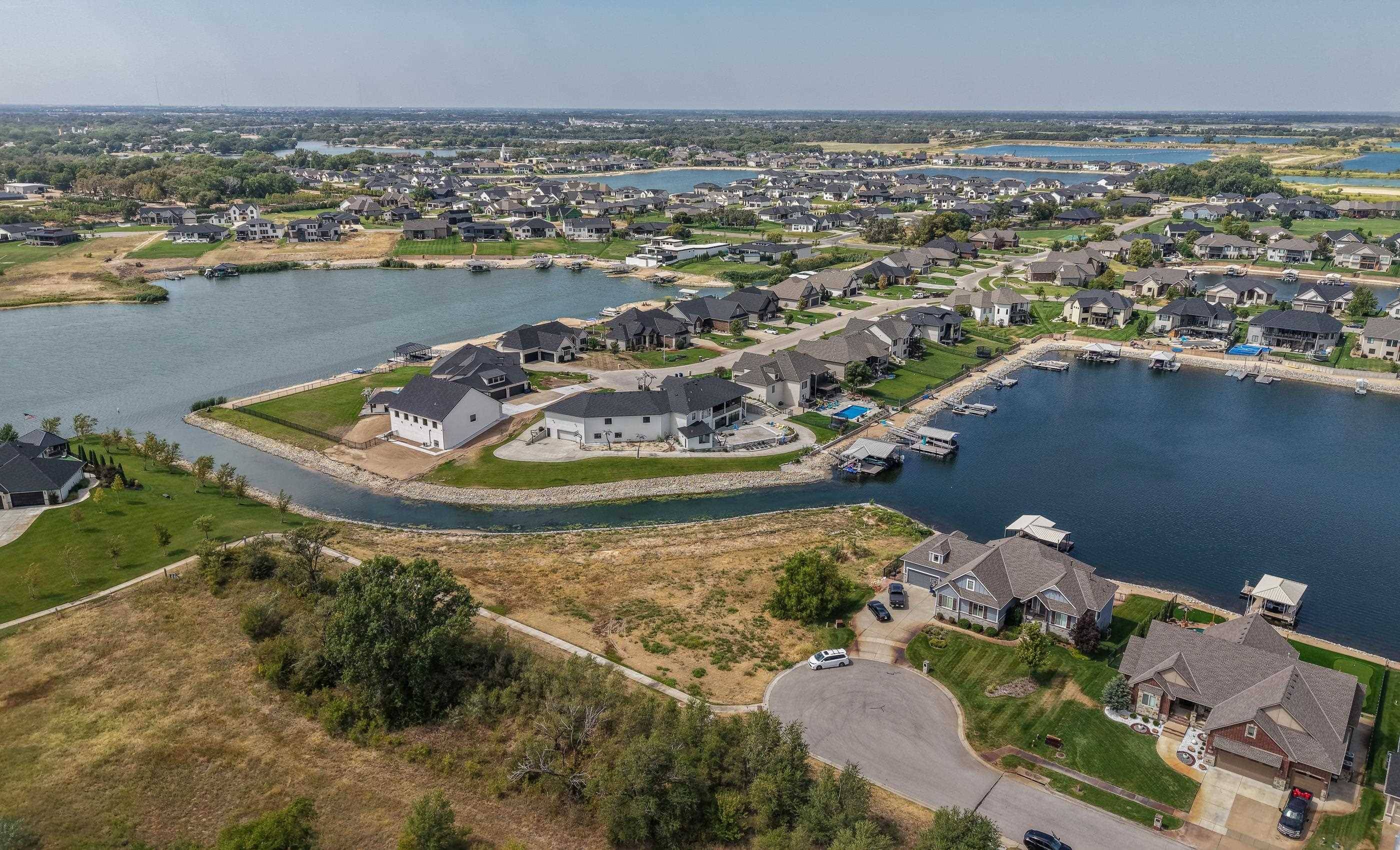 4524 W Shoreline, Wichita, KS 67205