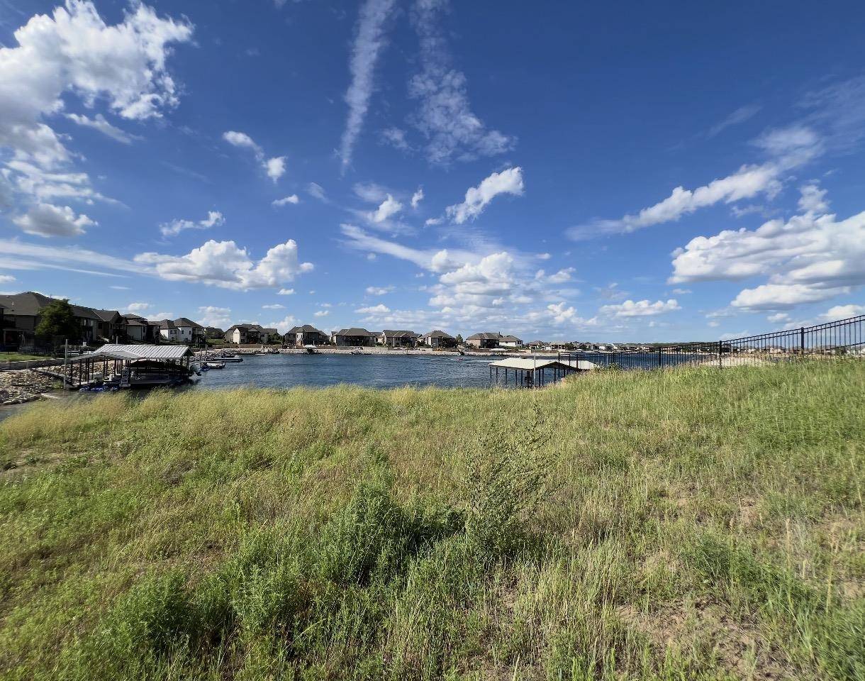 4524 W Shoreline, Wichita, KS 67205