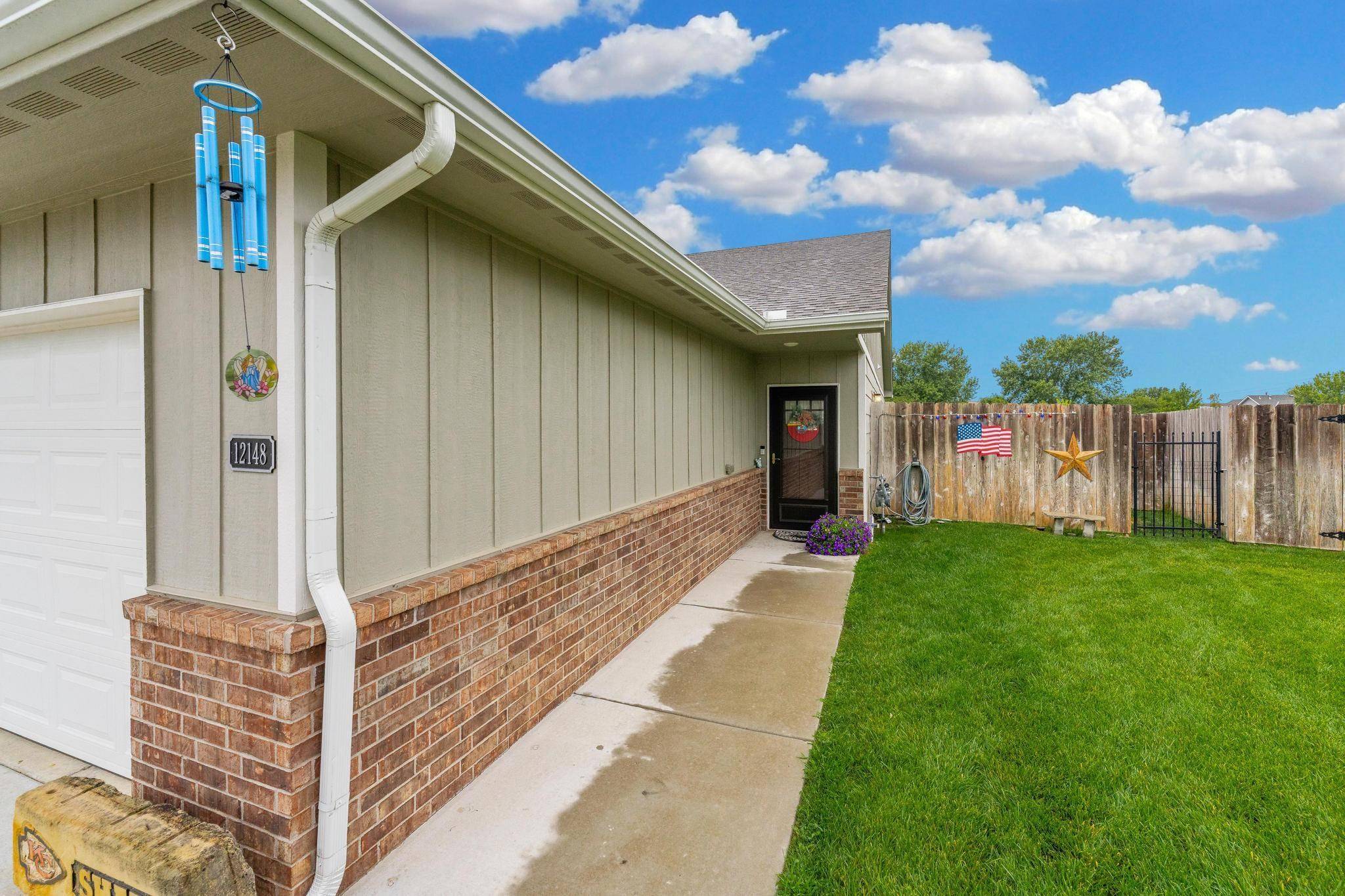 12148 W 33rd St N, Wichita, KS 67205