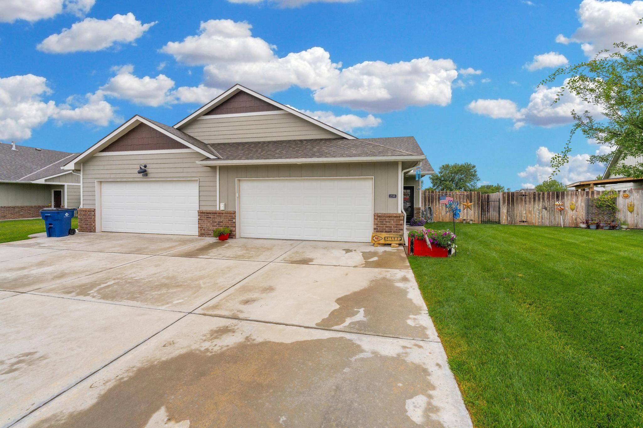12148 W 33rd St N, Wichita, KS 67205