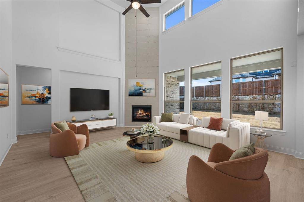 940 Pelotazo Avenue, Fort Worth, TX 76247