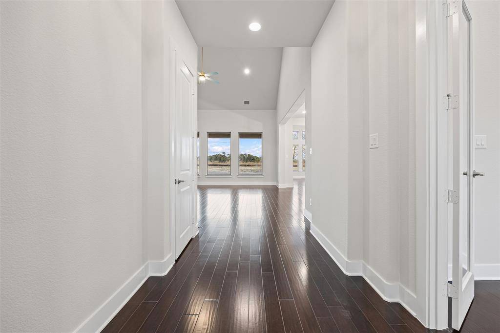 121 Aiden Drive, Waxahachie, TX 75165