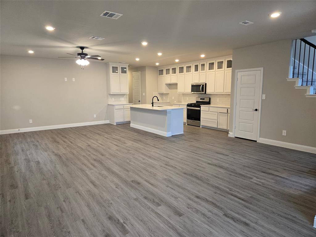 7208 Bayhill Lane, Rowlett, TX 75088