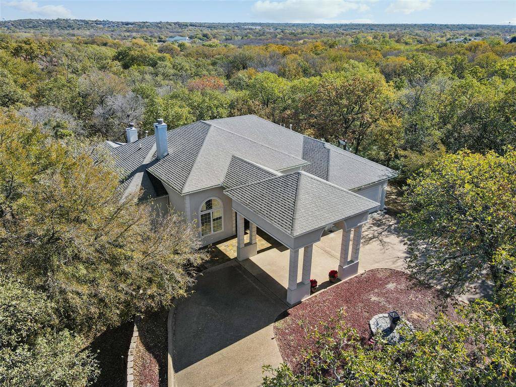 2109 Cooks Lane, Fort Worth, TX 76120