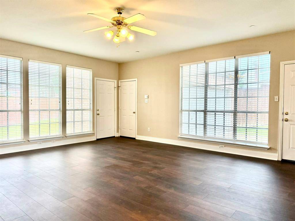8300 Charleston Street, Irving, TX 75063
