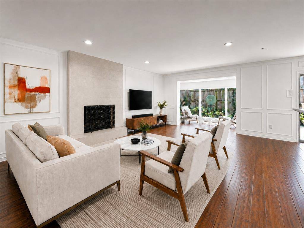 12627 Breckenridge Drive #200, Dallas, TX 75230