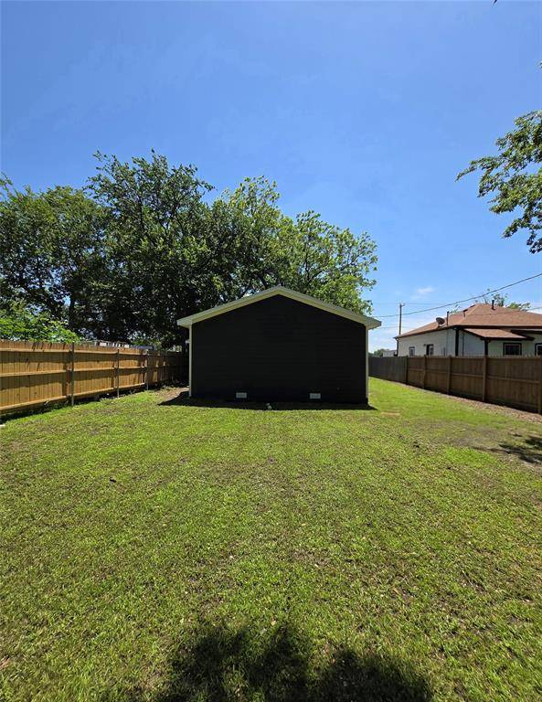 307 S Louisiana Street, Celina, TX 75009