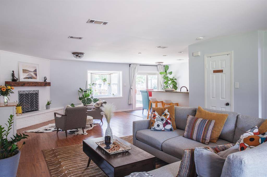 609 Hillside Road, Colleyville, TX 76034
