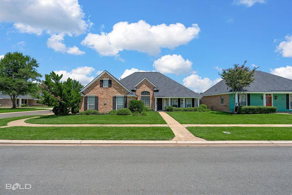 3301 Colonial Drive, Bossier City, LA 71111