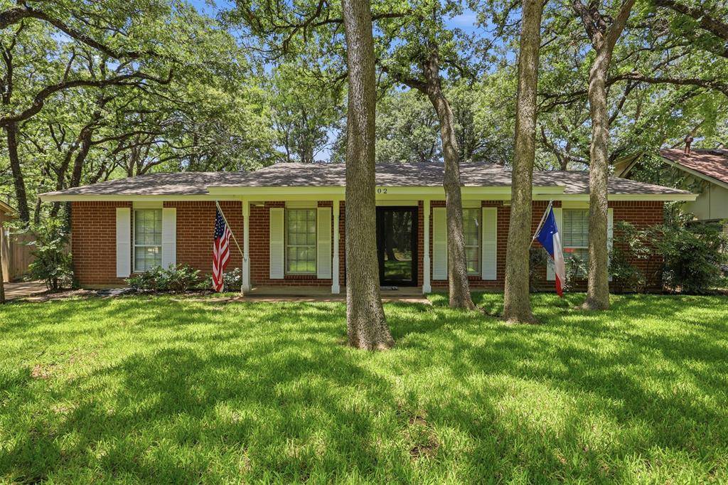 3702 Hastings Drive, Arlington, TX 76013