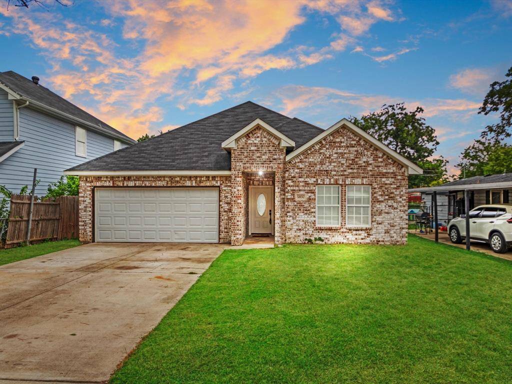 5832 Humbert Avenue, Fort Worth, TX 76107