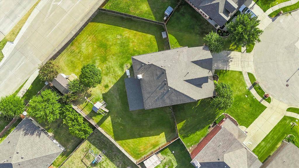 1152 Honeywell Drive, Anna, TX 75409