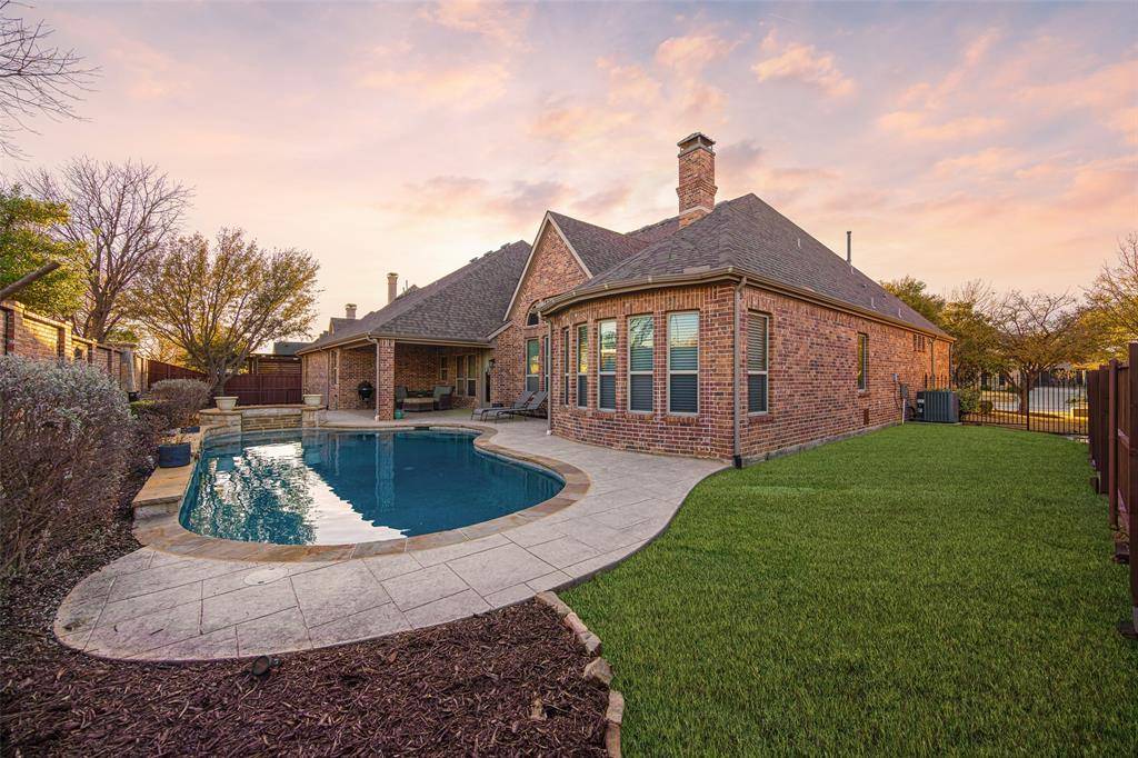 905 Cipriani Drive, Frisco, TX 75036