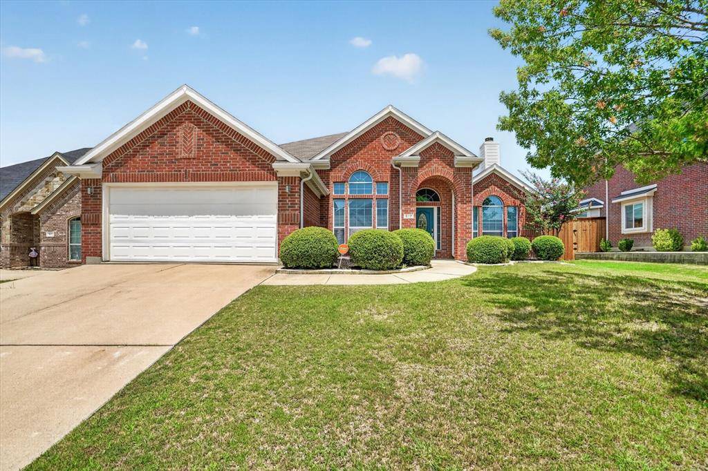 817 Peach Lane, Burleson, TX 76028