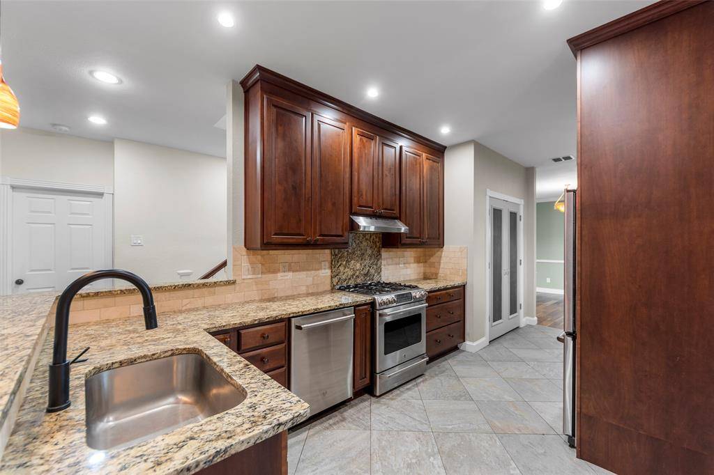 6840 Rochelle Drive, Plano, TX 75023