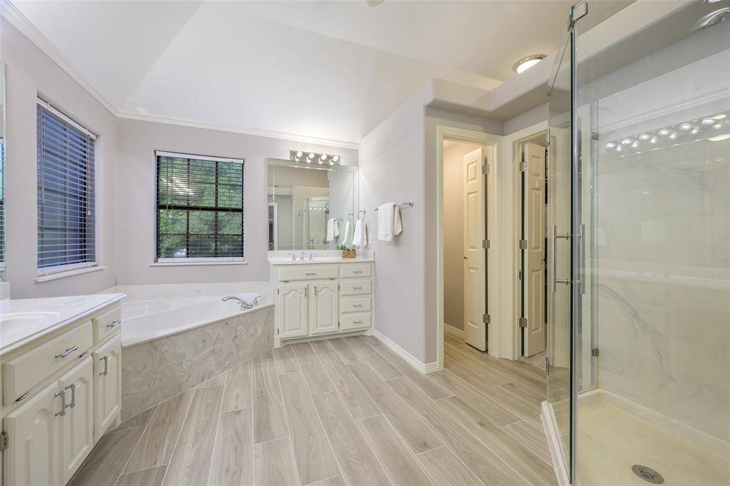 17060 Upper Bay Road, Addison, TX 75001