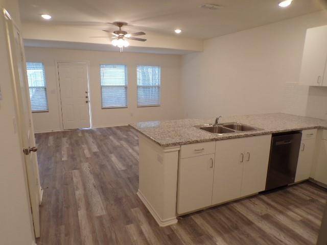 709 S 5th Street #1, Bonham, TX 75418