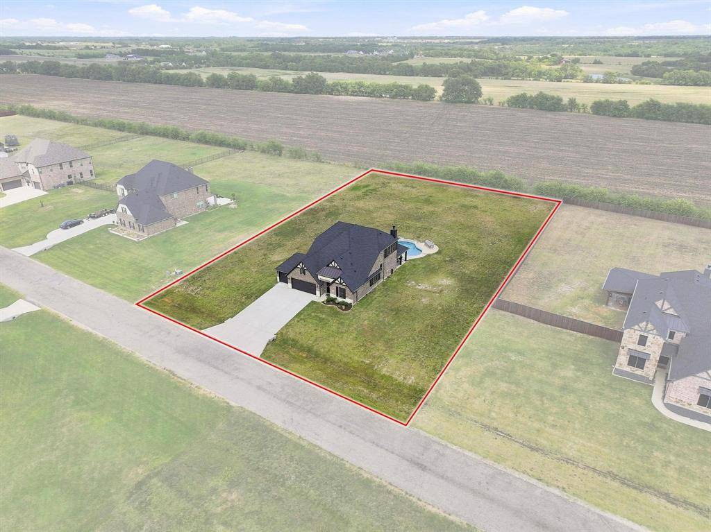 1056 Hickory Lane, Howe, TX 75459