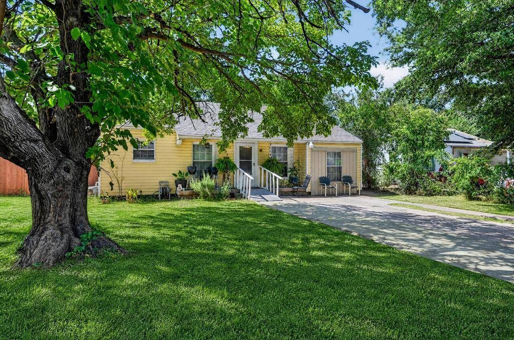 3628 Hampshire Boulevard, Fort Worth, TX 76103