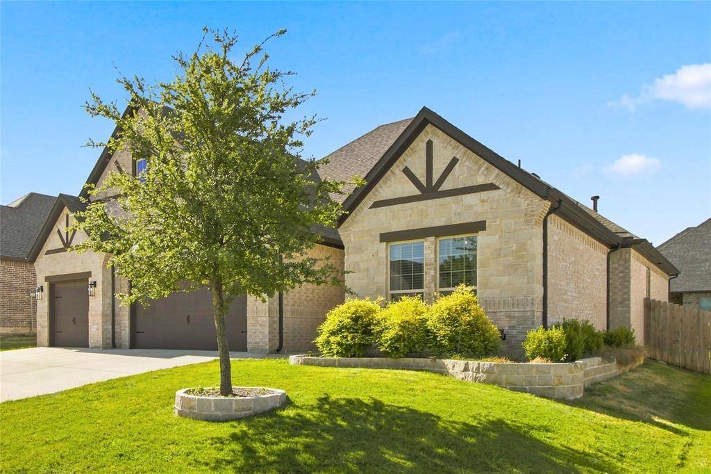713 Chaparral Road, Sanger, TX 76266
