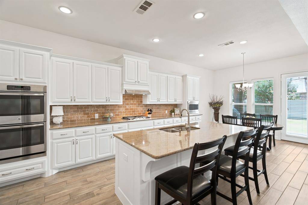 1421 8th Street, Argyle, TX 76226