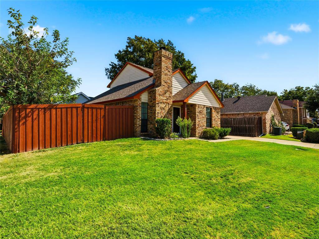 2905 Courtland Drive, Dallas, TX 75287