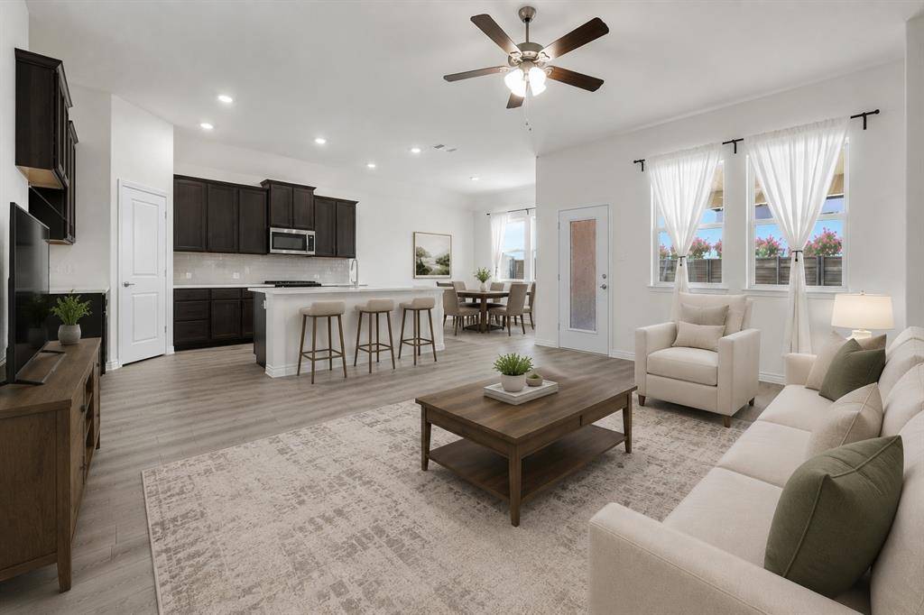 3303 Brady Starr Drive, Aubrey, TX 76227