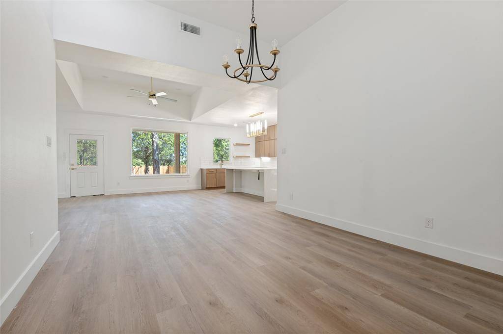 3913 Blue Ridge Boulevard, Dallas, TX 75233
