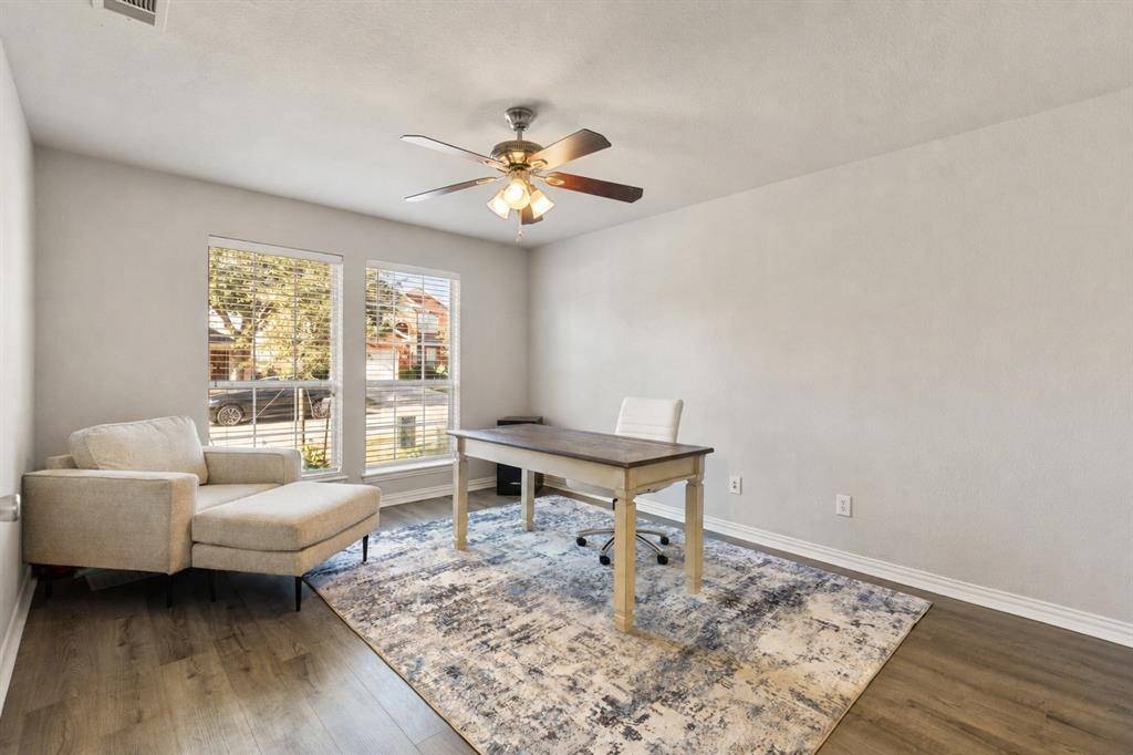 1728 Flamingo Drive, Little Elm, TX 75068