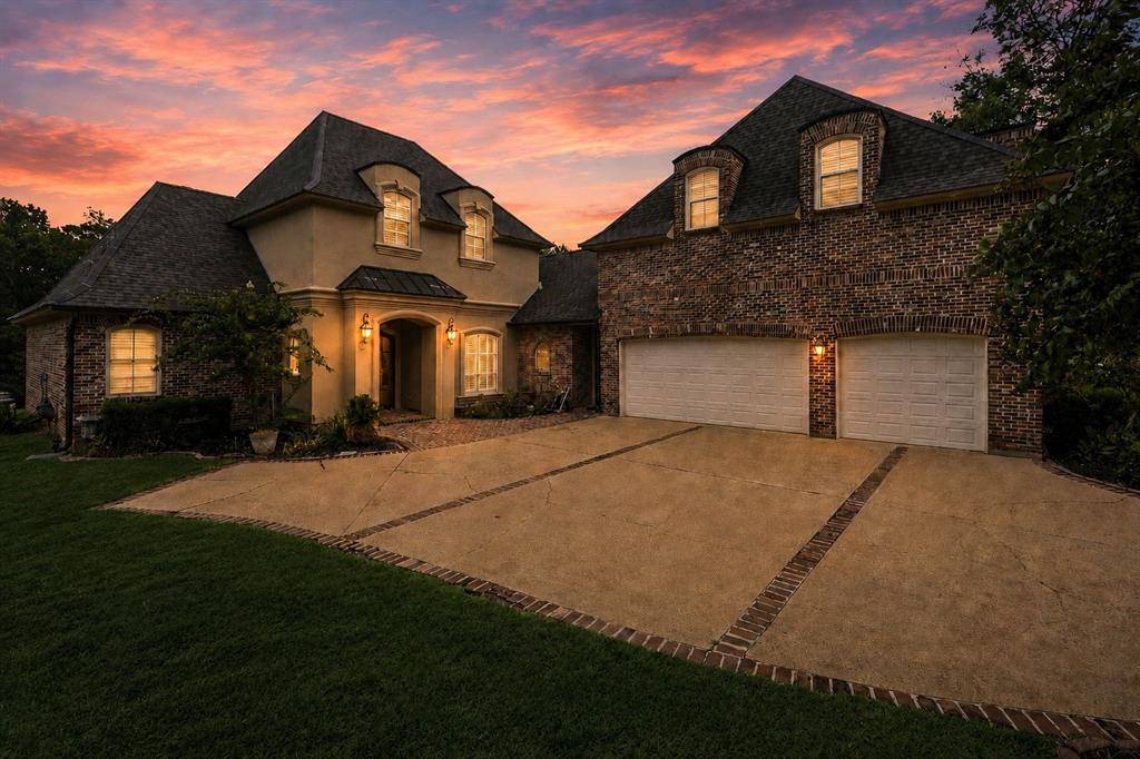 1170 Waters Edge Circle, Shreveport, LA 71106