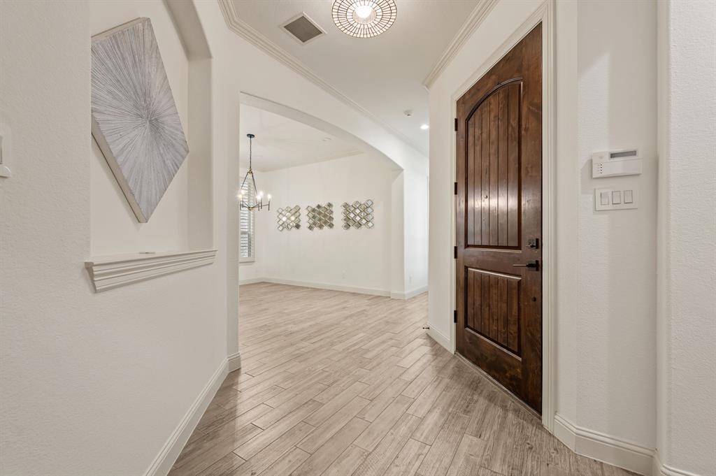 6504 Cimmaron Trail, Colleyville, TX 76034
