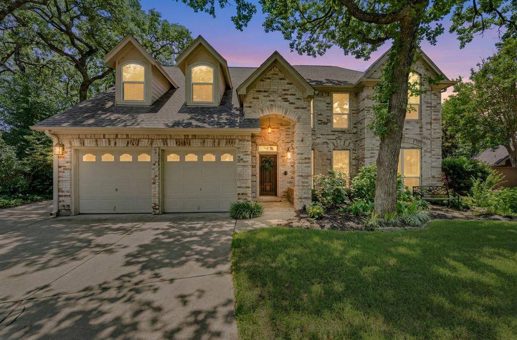 3906 Brookfield Drive, Arlington, TX 76001
