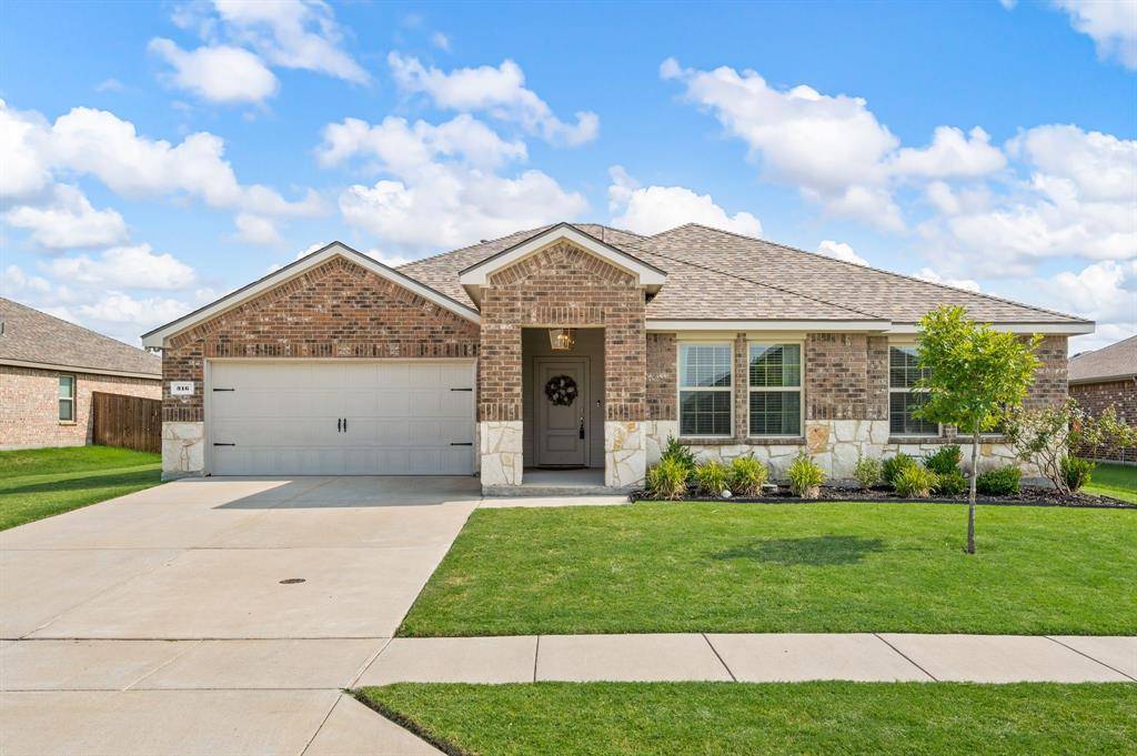 316 Duke Court, Fate, TX 75189