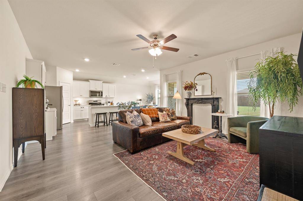 316 Duke Court, Fate, TX 75189
