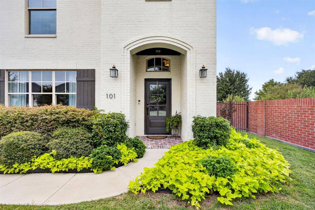 101 Parkview Drive, Aledo, TX 76008