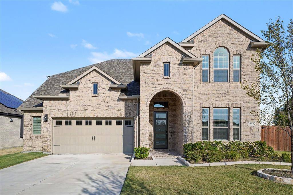 1830 Silver Birch Road, Waxahachie, TX 75165