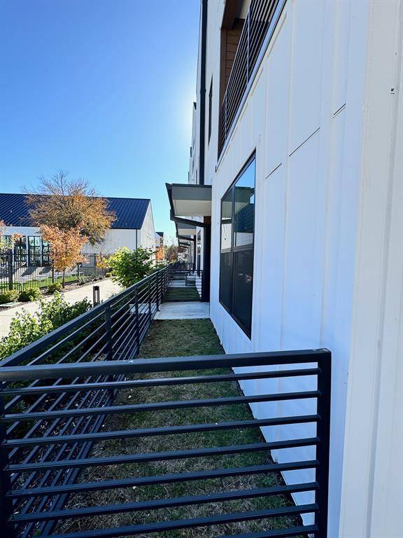 2100 Legacy Drive #703, Plano, TX 75023