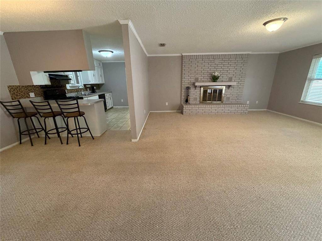 1209 Park Street N, Seymour, TX 76380