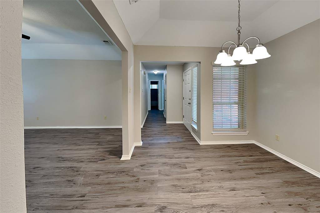 2613 Forestview Drive, Corinth, TX 76210