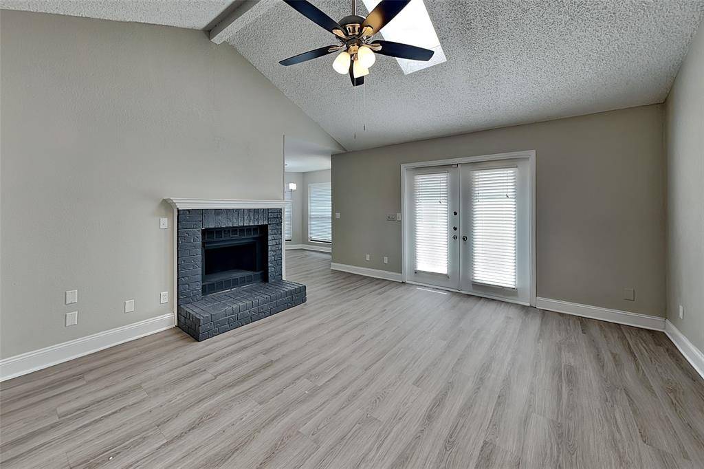 1916 Sharon Drive, Corinth, TX 76210