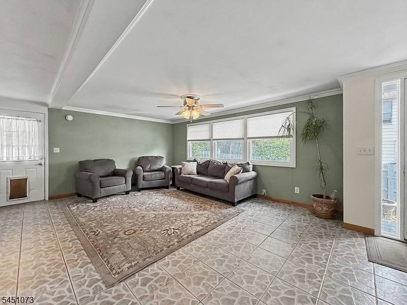 8 Martin Rd, Verona Twp., NJ 07044