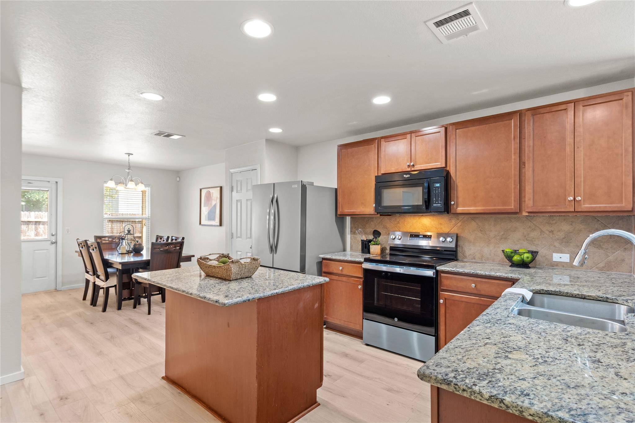 5713 Knoll Pines PASS, Austin, TX 78724