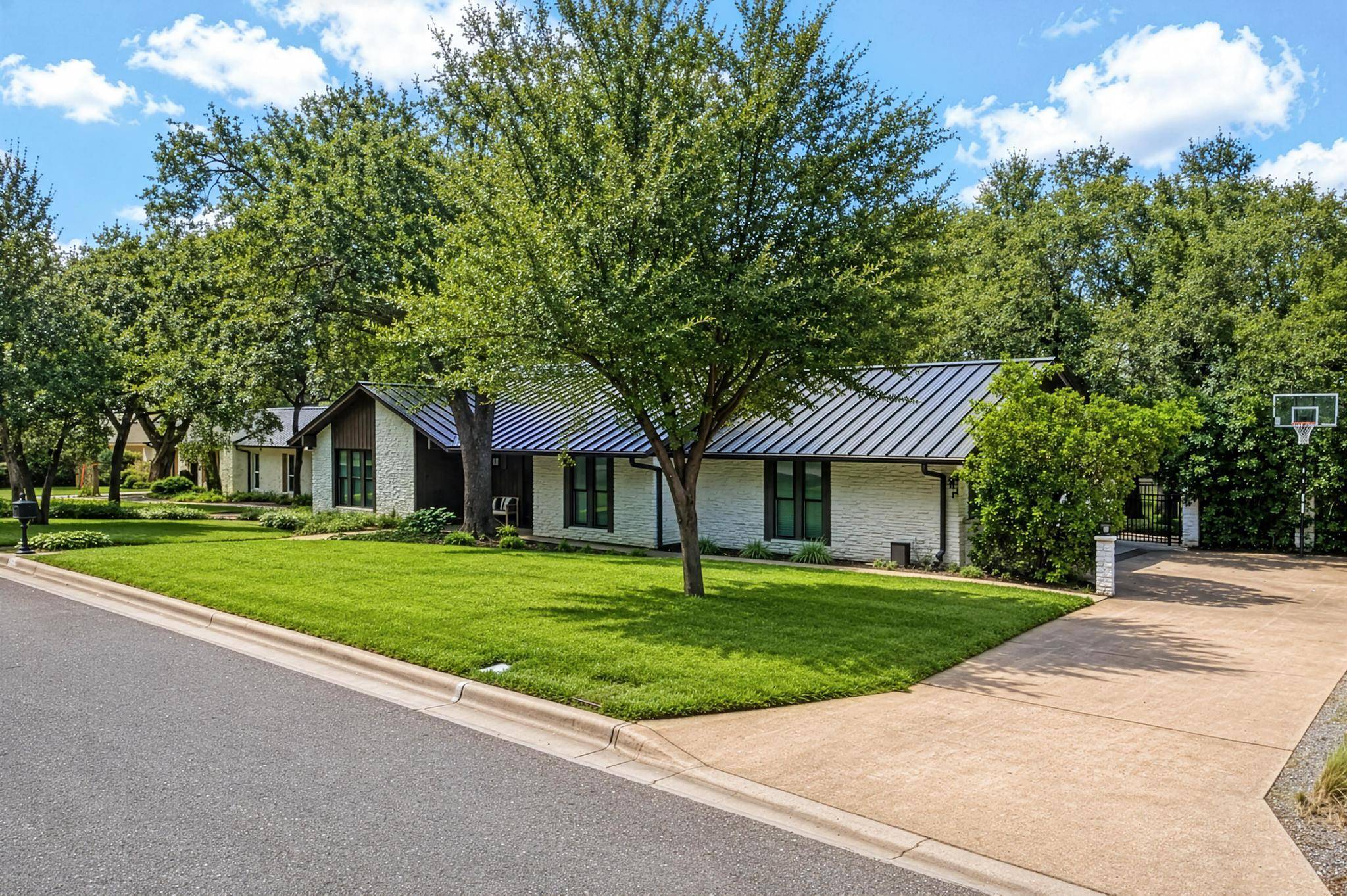 9305 Clearock DR, Austin, TX 78750