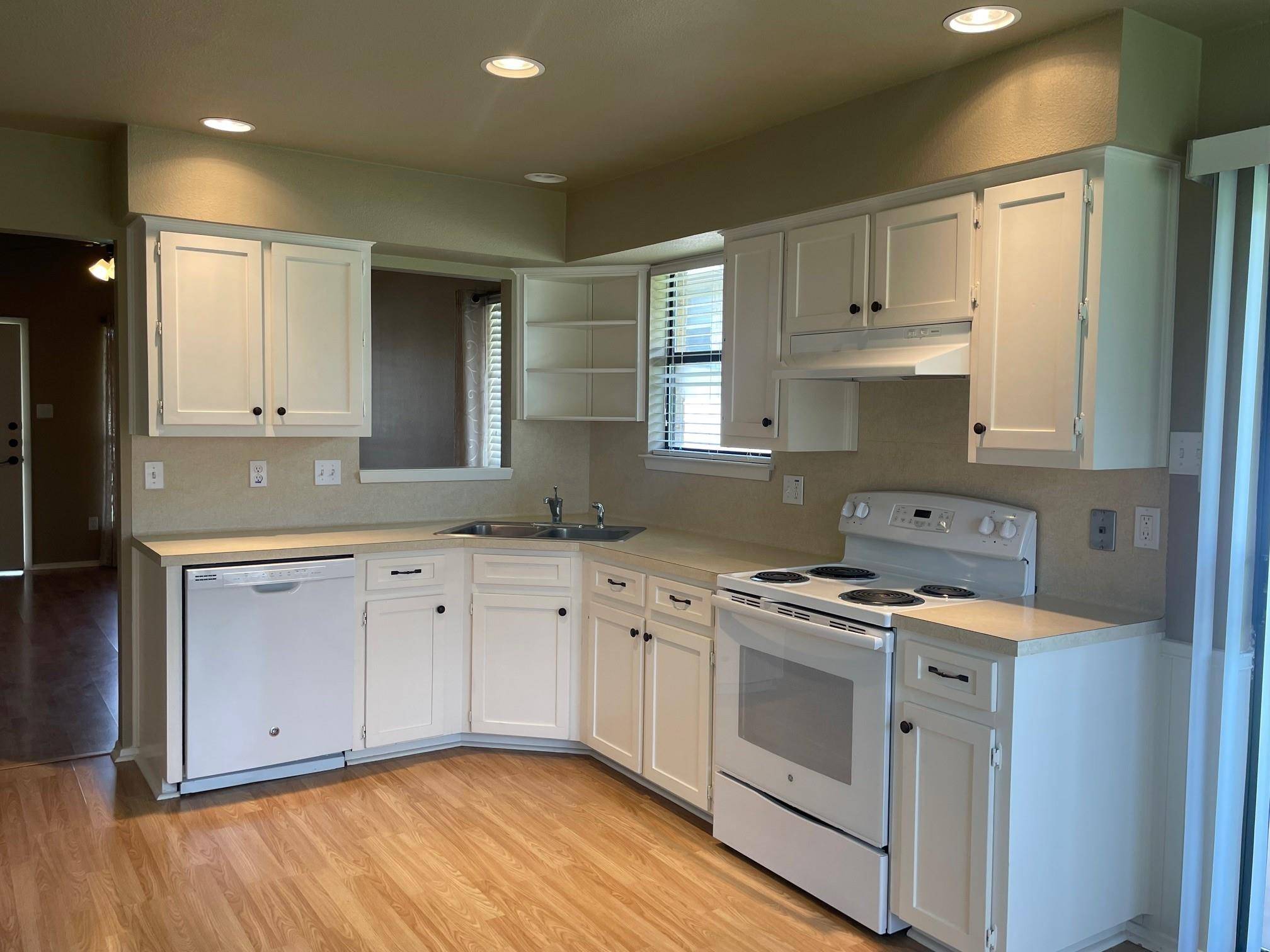 206 E Walter ST #A, Pflugerville, TX 78660