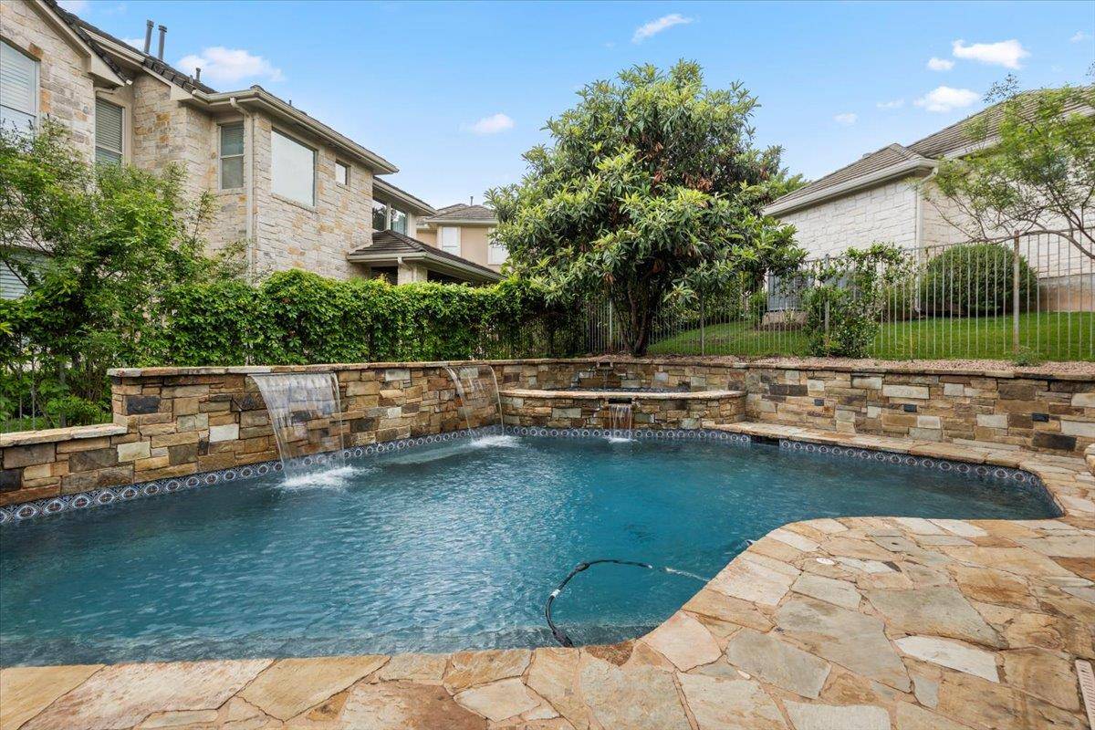 4308 Canoas DR, Austin, TX 78730