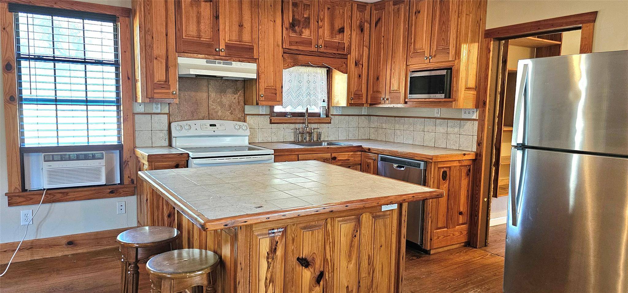 151 Loma Vista, Wimberley, TX 78676