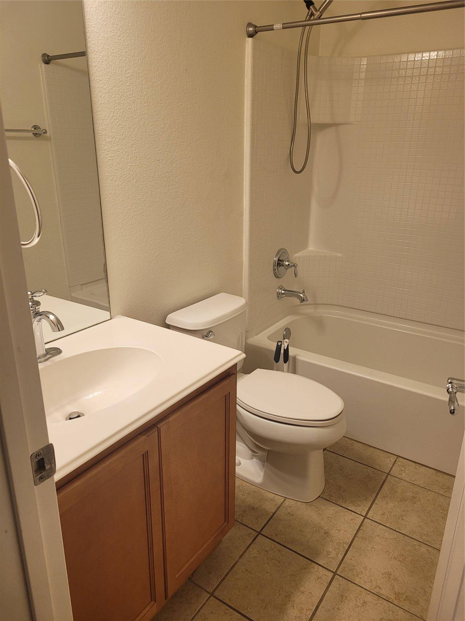 433 Moorhen CV, Leander, TX 78641